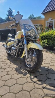 SUZUKI INTRUDER VL 1500 - 6