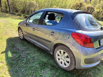 Peugeot 207 1.4 HDI - 6