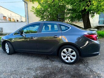Opel Astra Sedan 1,4 benzin turbo - 6
