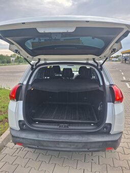Predám naše rodinné Peugeot 2008 - 6