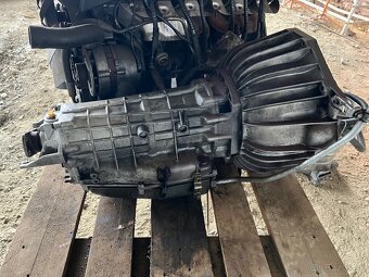 BMW E31 850i motor + prevodovka - 6