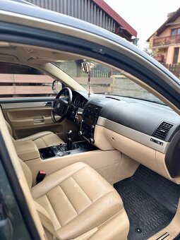 Volkswagen Touareg 3.0 tdi - 6