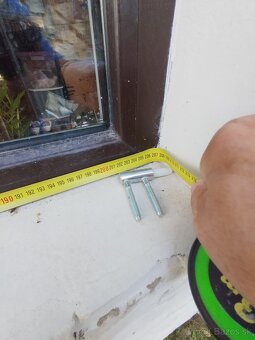 Predám okno a posuvnu zastenu - 6