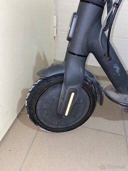 Predám elektrickú kolobežku Xiaomi Mi Electric Scooter 1S - 6