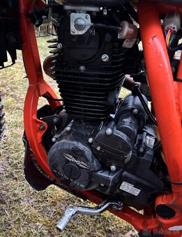 Motorka XMOTOS 250 - 6