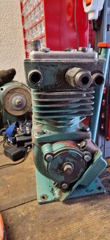 Kompresor 2 valec LIAZ - 6