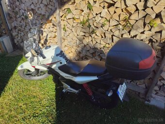 Honda CB125F - 6