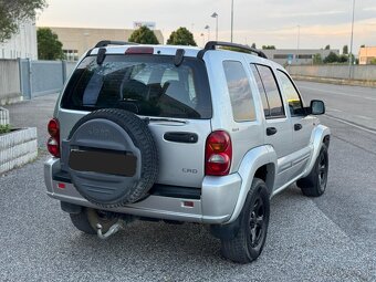 JEEP CHEROKEE 2.5 CRD SPORT - 6