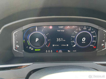 Volkswagen Passat Sedan B8 VW GTE 1.4 TSI Plug-In Hybrid - 6
