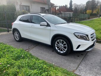 Mercedes GLA 200d - 6