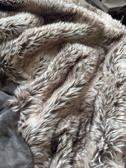 Luxusna kozusinova deka gozze - 6