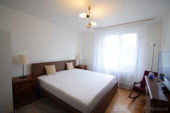 PRENÁJOM 4-IZBOVÉHO RODINNÉHO DOMU (95m2) S PEKNOU ZÁHRADOU - 6