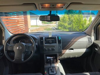 Nissan Pathfinder - 6