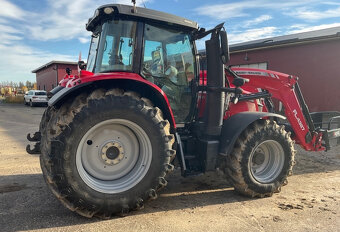 Massey Ferguson 6715S - 6
