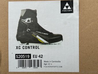 Topánky na bežky Fischer XC Control, veľkosť 42 (8 UK, 9 US, - 6