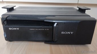 Predám 10 CD menič Sony CDX-605 - 6