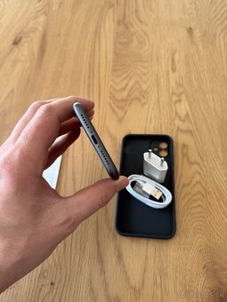Iphone 11 Black 128 gb v záruke - 6