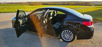 Subary Legacy 2.5GT • 197kW - 6