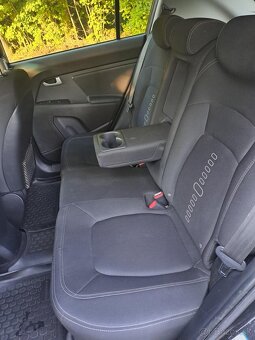 Kia Sportage 2.0 CRDI - 6