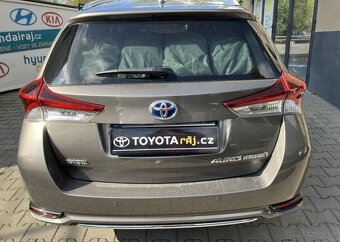 Toyota Auris 1.8-AUTOMAT-NAVI-KAMERA - 6