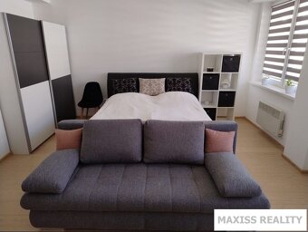 1- izbový byt na Bakossovej ulici, centrum, 44 m2 - 6