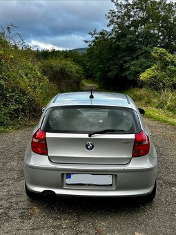 Predám BMW 1 e87 2.0i 90kw 2010 FL - 6