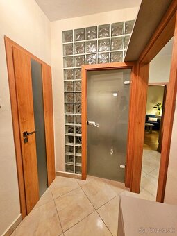 Na prenájom 1i. zariadený byt, BA-Nové Mesto, Vajnorská ul - 6