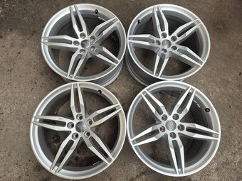 5x112 r19 ET32 x 8,5J elektróny originál AUDI - 6