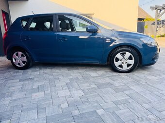 Kia Ceed 1.4 benzin 2011 facelift - 6