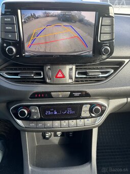 Hyundai i30 automat 85kw 2022 - 6