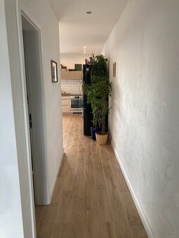 Prenajmem dom v radovej zástavbe 5 km od Nitry - 6