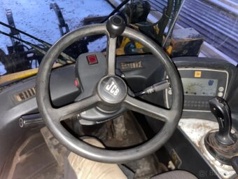 Kĺbový nakladač JCB 416HT - 6