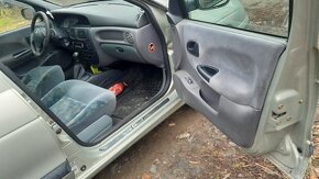 Renault Megane Combi 1.9 DTi nizka spotreba nova stk+ek - 6