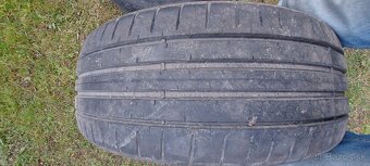 Letné pneu Good Year efficientgrip performance 215 50 R19 - 6