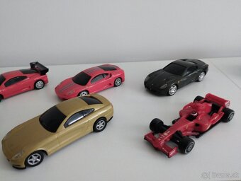 Autička Ferrari - 6