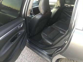 Volvo V70 D5 - 6