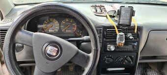 Seat INCA - 6
