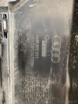 Audi Q7 4M zadny naraznik - 6