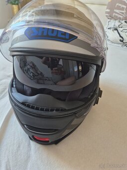 Predam helmu Shoei Neotec II - 6