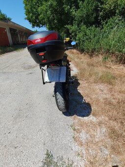 Triumph street triple 675R - 6