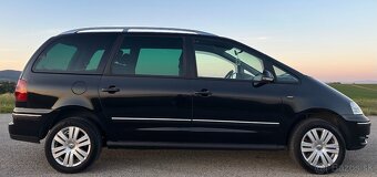Volkswagen Sharan 1.9 TDI,Highline, 4x4, 85kW, 5/2010 - 6