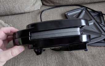 Predám kombinovaný sendvičovač Dany B-4832 v záruke. - 6