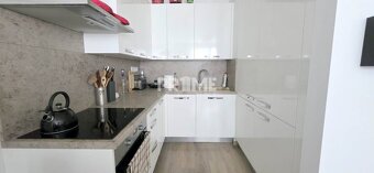 MODERNÝ 2i byt, NOVOSTAVBA FUXOVA, PARKING, LOGGIA, Bosákova - 6