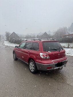 Mitsubishi Outlander 2.4 Benzín 4x4 114KW A/T4 - 6