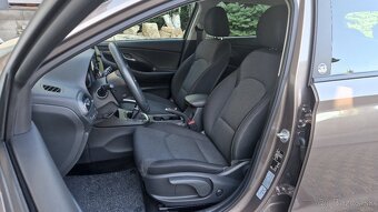 Hyundai i30 1,5 GDi 117kW Edícia 30, 7/2021 - 6