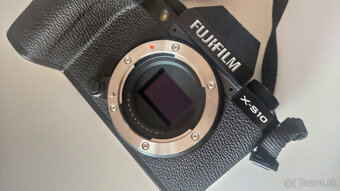FUJIFILM X-S10 - 6