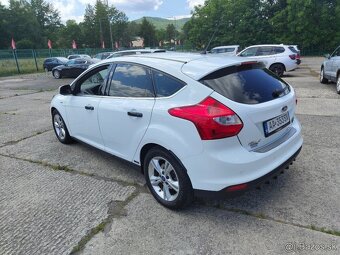 Ford Focus III 1.6 TDCI - 6