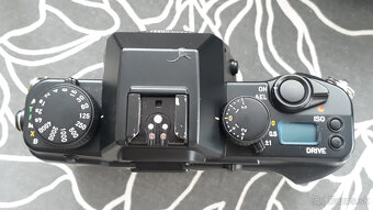 CONTAX Aria - telo (na opravu,diely) - 6