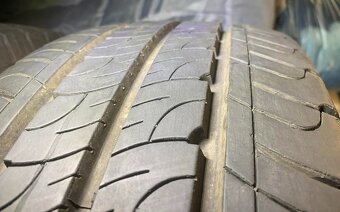 Sada diskov R16 s letnými pneumatikami na VW T5 - 6