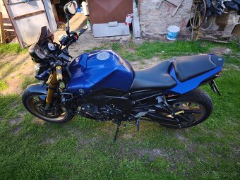 Yamaha fz8 - 6